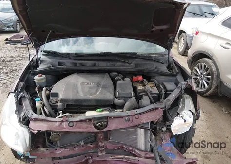 2011 Suzuki Sx4 Le/Le Anniversary Edition z USA, uszkodzony, nr VIN JS2YC5A24B6303358